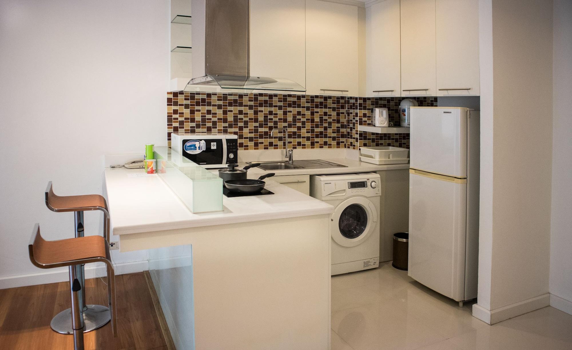 Sathorn Grace Serviced Residence Бангкок Экстерьер фото