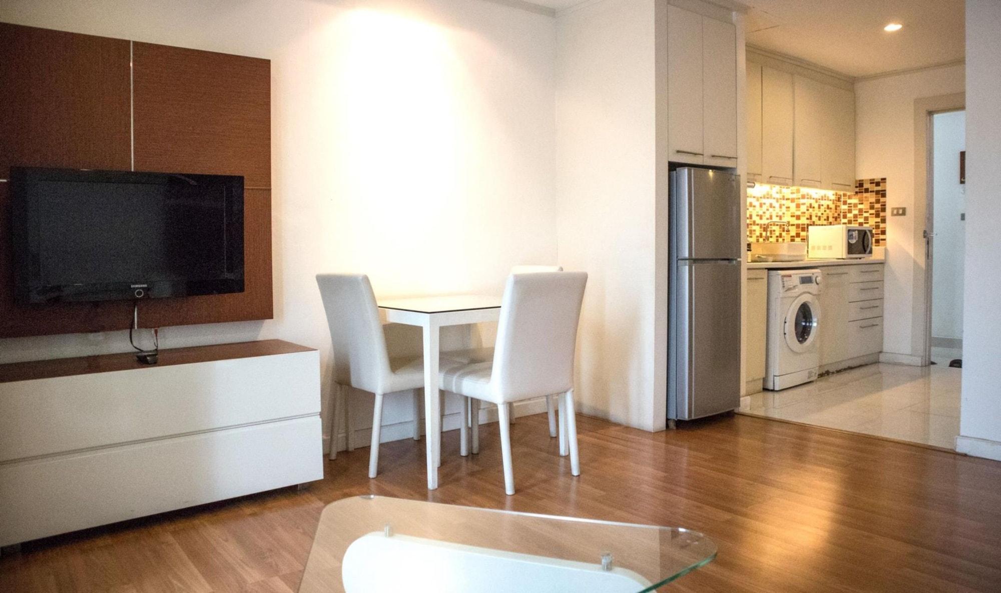 Sathorn Grace Serviced Residence Бангкок Экстерьер фото