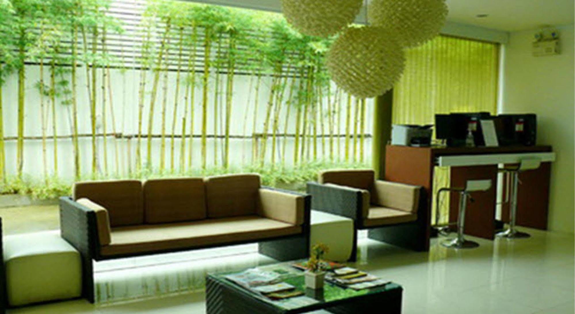 Sathorn Grace Serviced Residence Бангкок Экстерьер фото